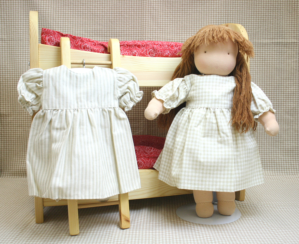 木のおもちゃ カルテット / ウォルドルフ人形C体用 ワンピースd