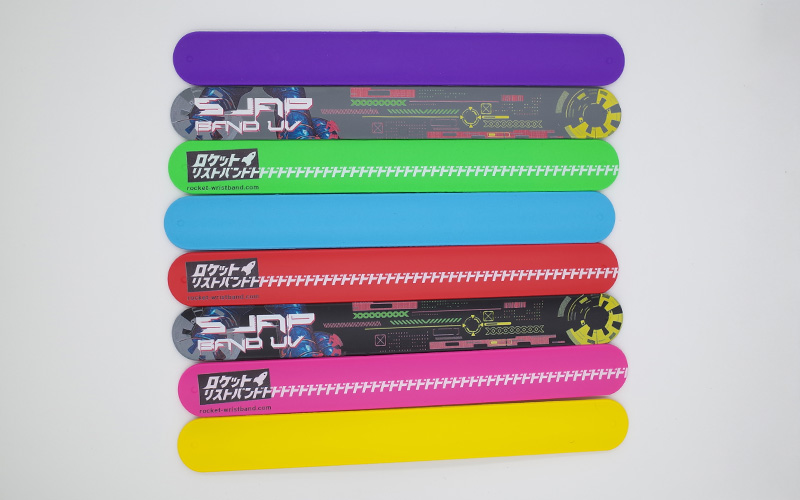 隠れた定番グッズ「シリコン製パッチンバンド」のご紹介｜ロケット