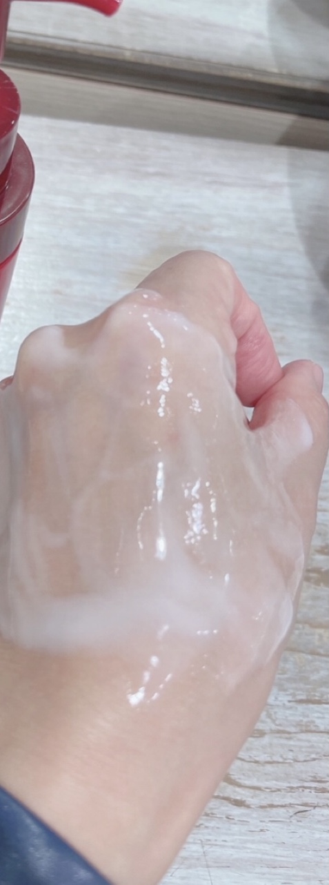 カシー】保湿＆ハリツヤケア✨HOミルキーシャボンF🧴【朝用乳液洗顔