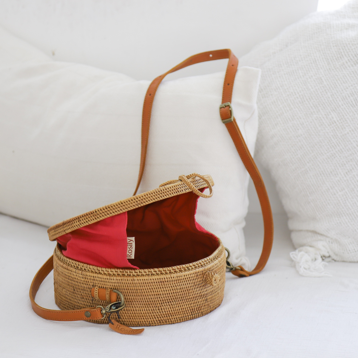 REI様•ローリー＆カーリー丸型ショルダー付きバック