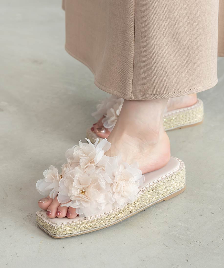 ボリュームフラワーミュールサンダルRANDA公式サイト