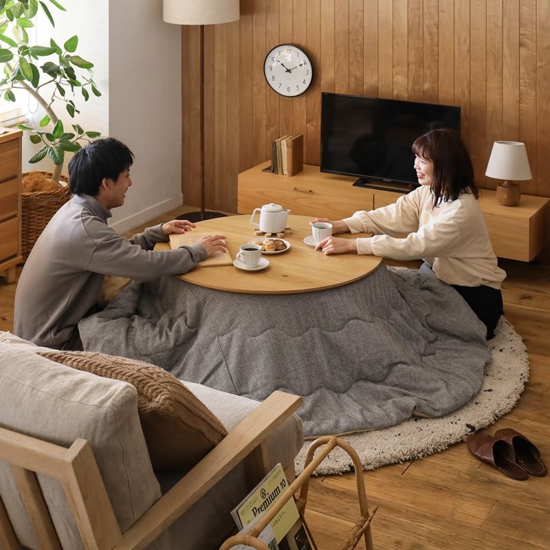 丸いこたつテーブルの魅力とは？ おすすめのこたつ4選をご紹介します