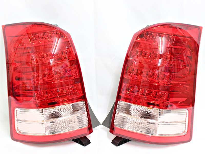 トヨタ純正 ウィッシュ 後期 テールランプ 左右セット ZNE10G