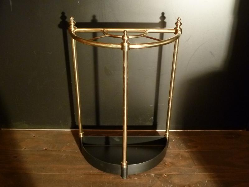 アンティーク ヴィンテージ 真鍮 コーナー傘立て 金属製フレーム