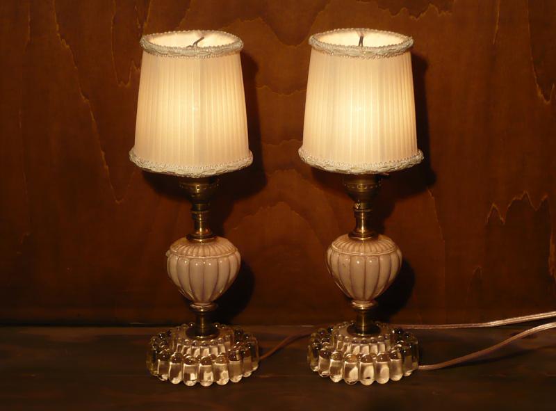 イタリア製ピンクガラスシェードテーブルランプ1灯、デスクライト LCT 0171