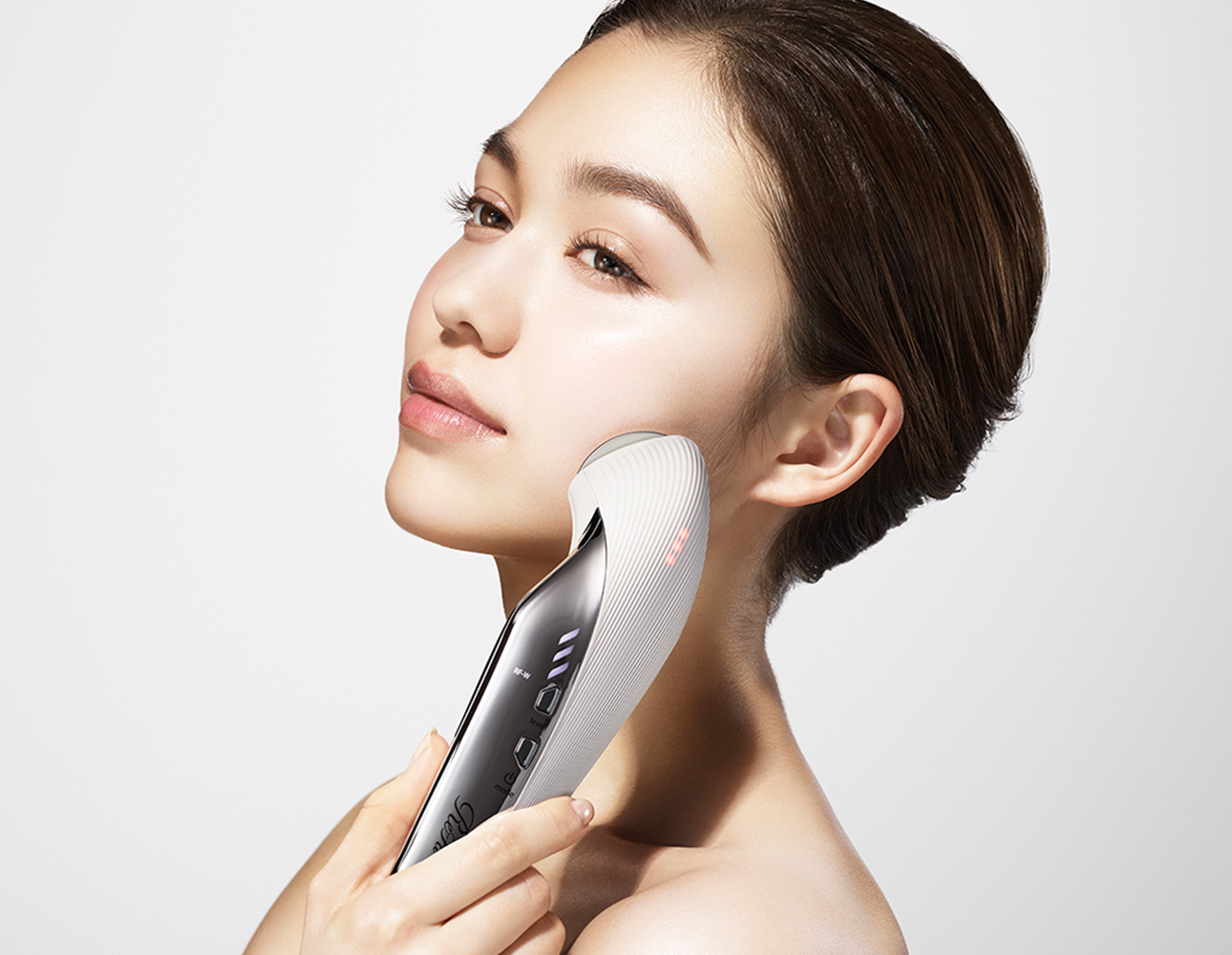 ReFa BEAUTECH RAISE | PRODUCTS | ReFa | MTG Co., Ltd.