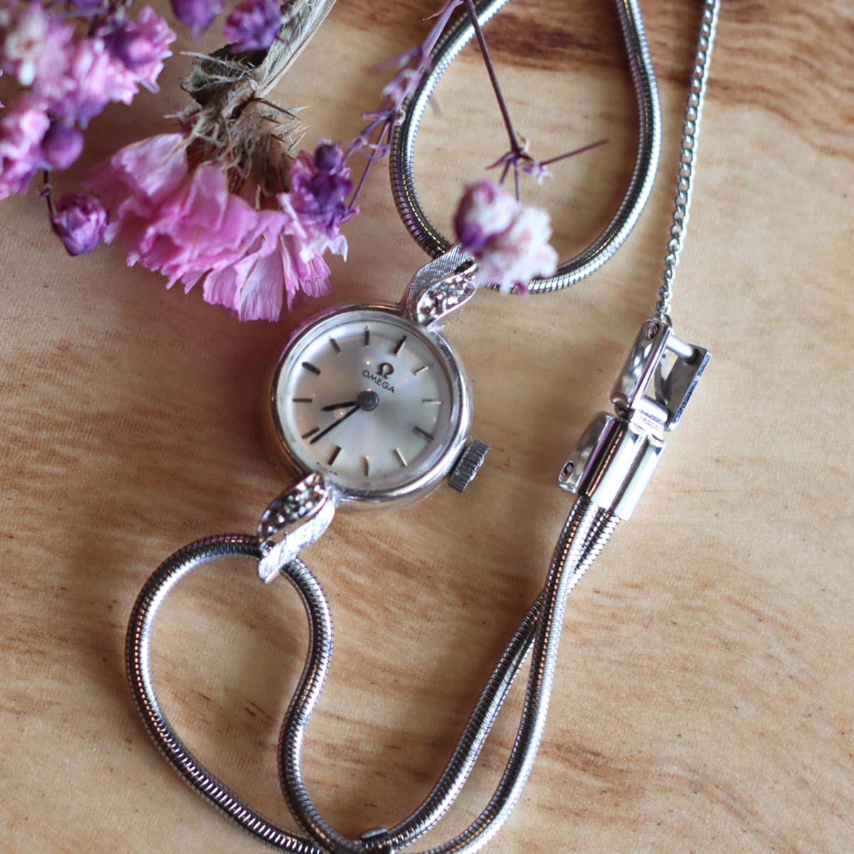 オメガ / OMEGA レディース時計【58】2Pダイヤ 手巻き アンティーク