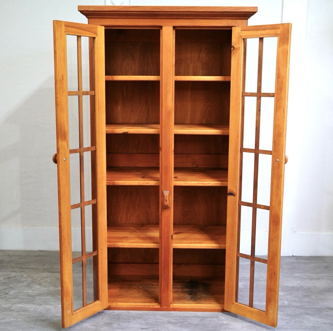 マリアガーデン 両開き カップボード キャビネット カントリー家具