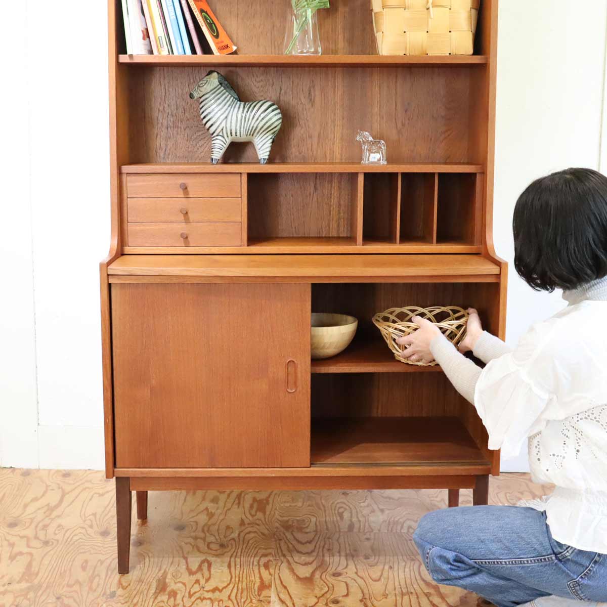 リンホーリン LYNN・HOLLYN ブックシェルフ 本棚