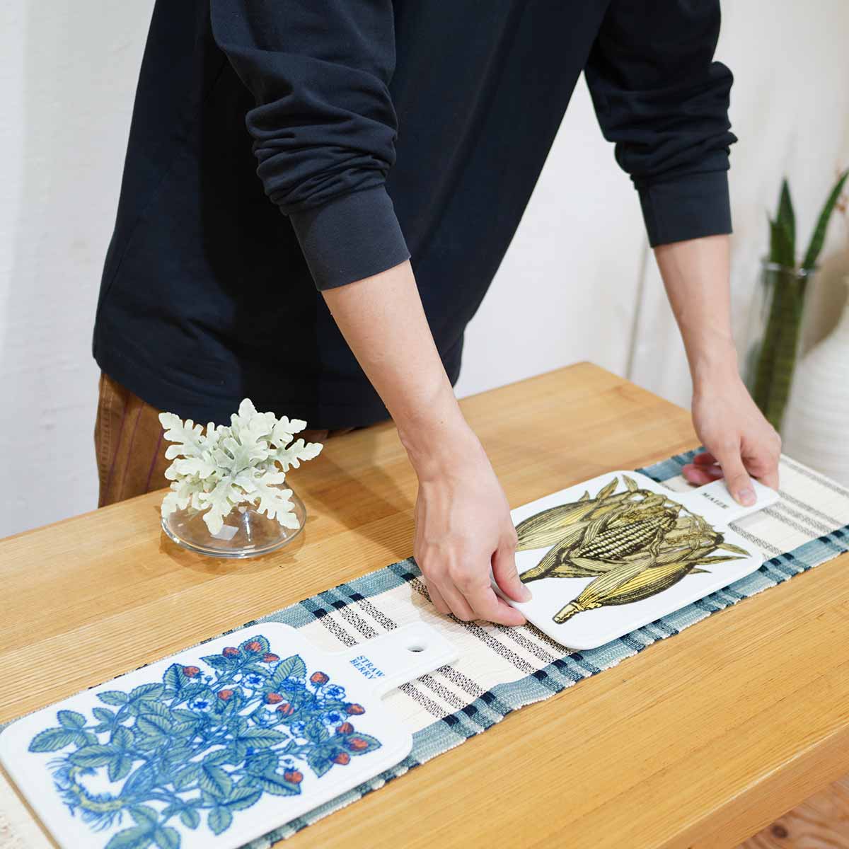 白山陶器 サービングトレイ チーズボード カッティングボード パン