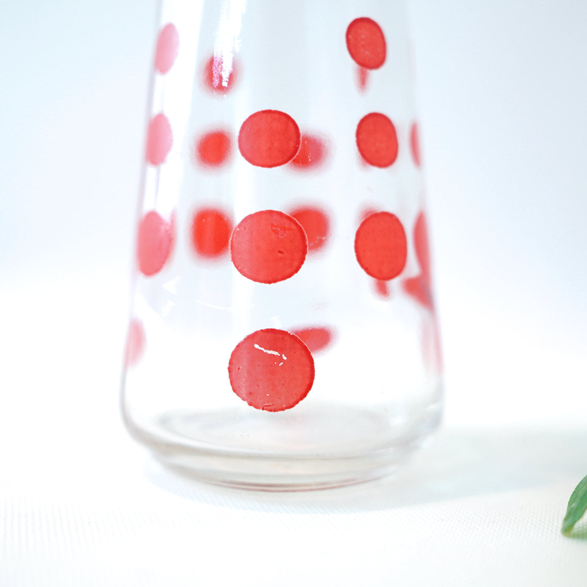 ファイヤーキング / Fire-King レッド ポルカドット ビネガーボトル