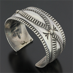 ナバホ族 Sunshine Reeves オールドスタイル バングル 【送料無料】