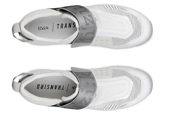 TRANSIRO HYDRA AEROWEAVE CARBON | カワシマサイクルサプライ