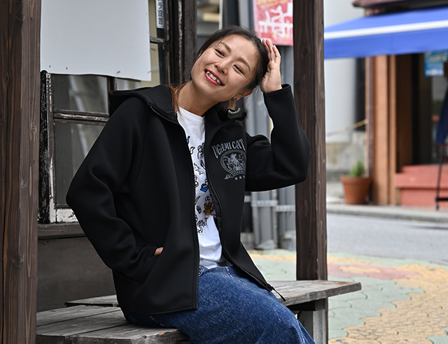 ダンボールニットトパーカー