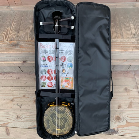 はじめての三線セット （人工皮） / 沖縄お土産なら琉球村共同売店