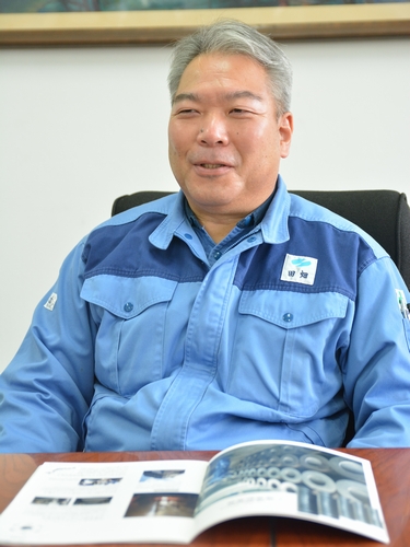 両丹日日新聞：長田野：アルミ製造に欠かせぬ黒鉛電極の世界トップ SEC