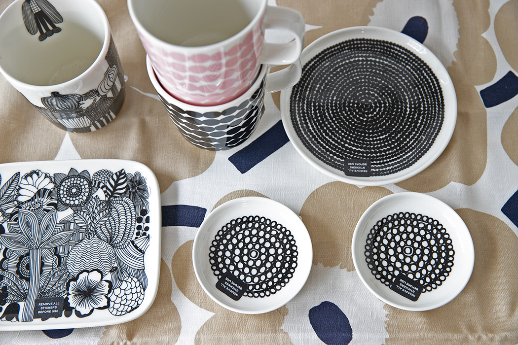 マリメッコ プレート8.5cm シイルトプータルハRasymatto／ホワイト