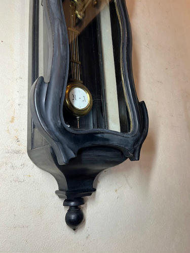 昔懐かしいアンティーク柱時計をお届け|WATERBURY