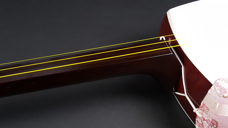 中古三味線】民謡紅木三味線・短棹（厳選品）【和楽器市場】