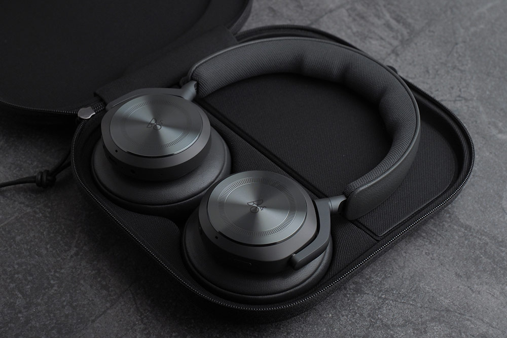 BEOPLAY HX アクティブノイズキャンセリング ヘッドホン / Bang & Olufsen