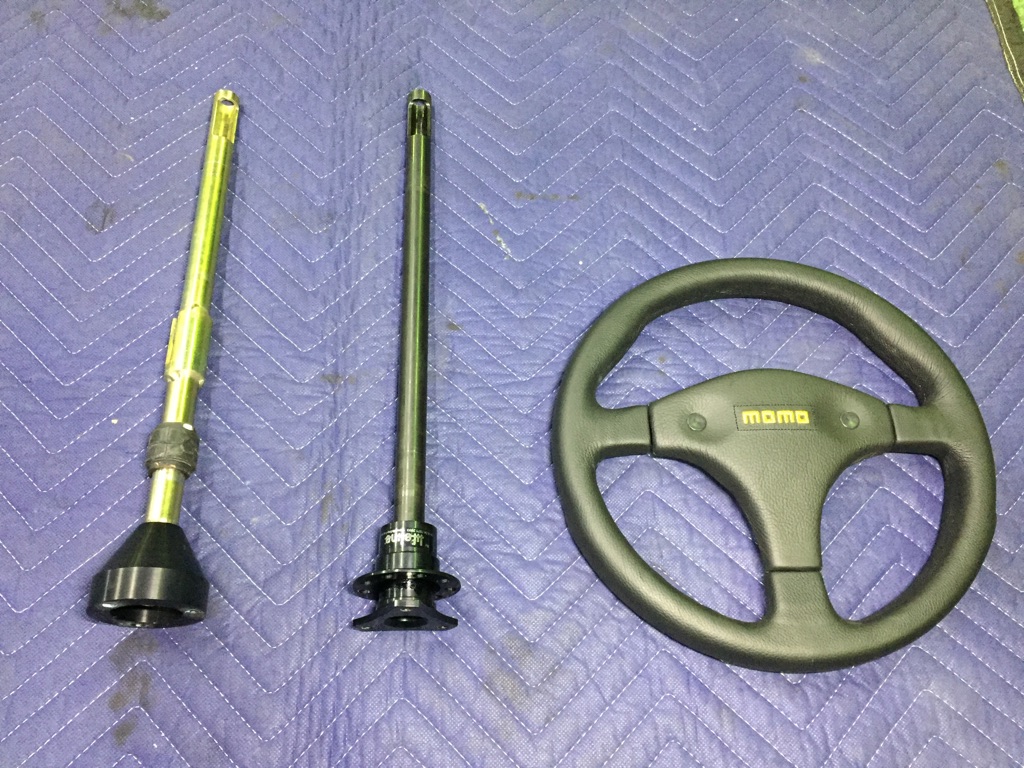 ケーターハム クイックリリースボス取付 – Witham Cars Diary