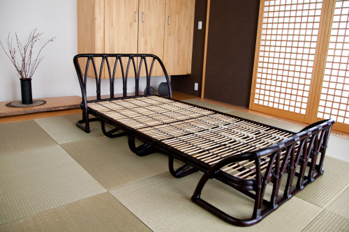 国産の受注生産品です】籐・ラタンのシングルベッドマットレスなし