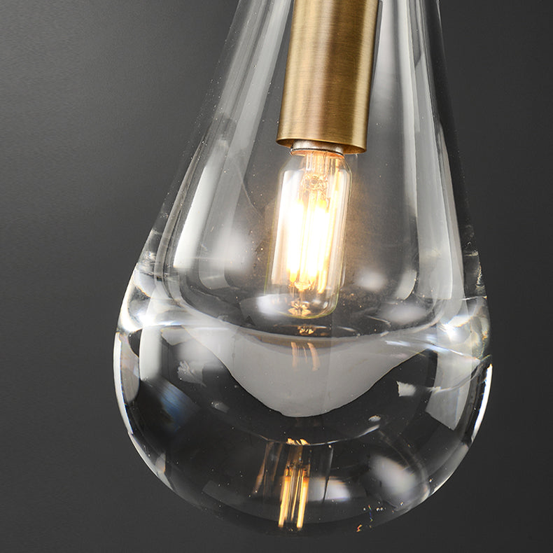 水の雫が落ちる瞬間を切り取ったような独特な形状 - ブリラペンダント