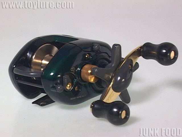 JUNK FOOD item: R-10103 イクシオーネ IX-4F カシワギ