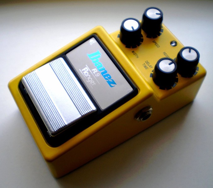 TONEHOME - the World of Vintage Guitar Effects Pedals - FL9 Flanger