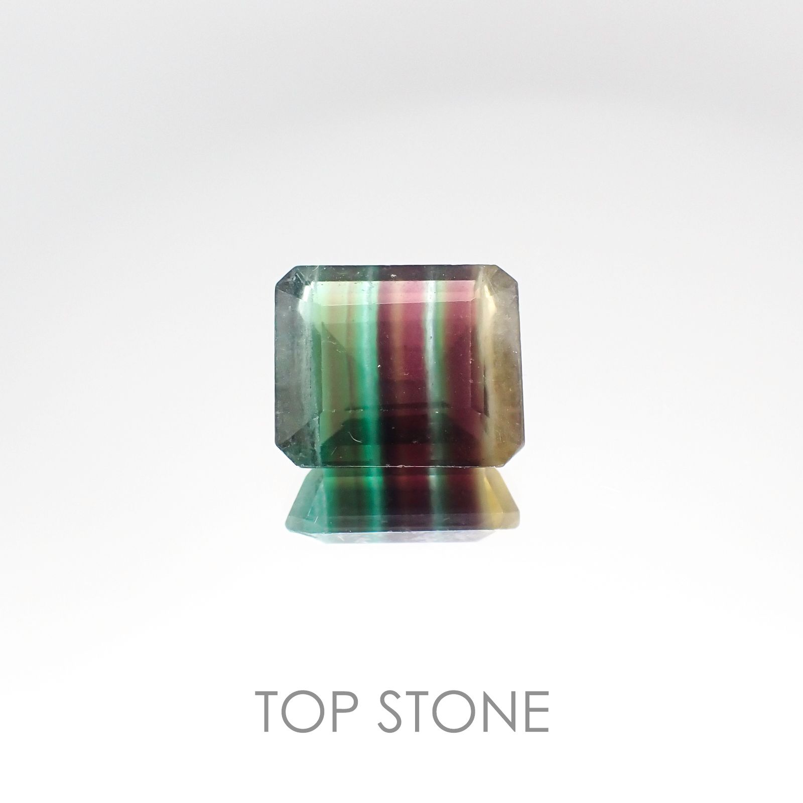 パーティカラーフローライト(宝石名パーティカラード・フルオライト