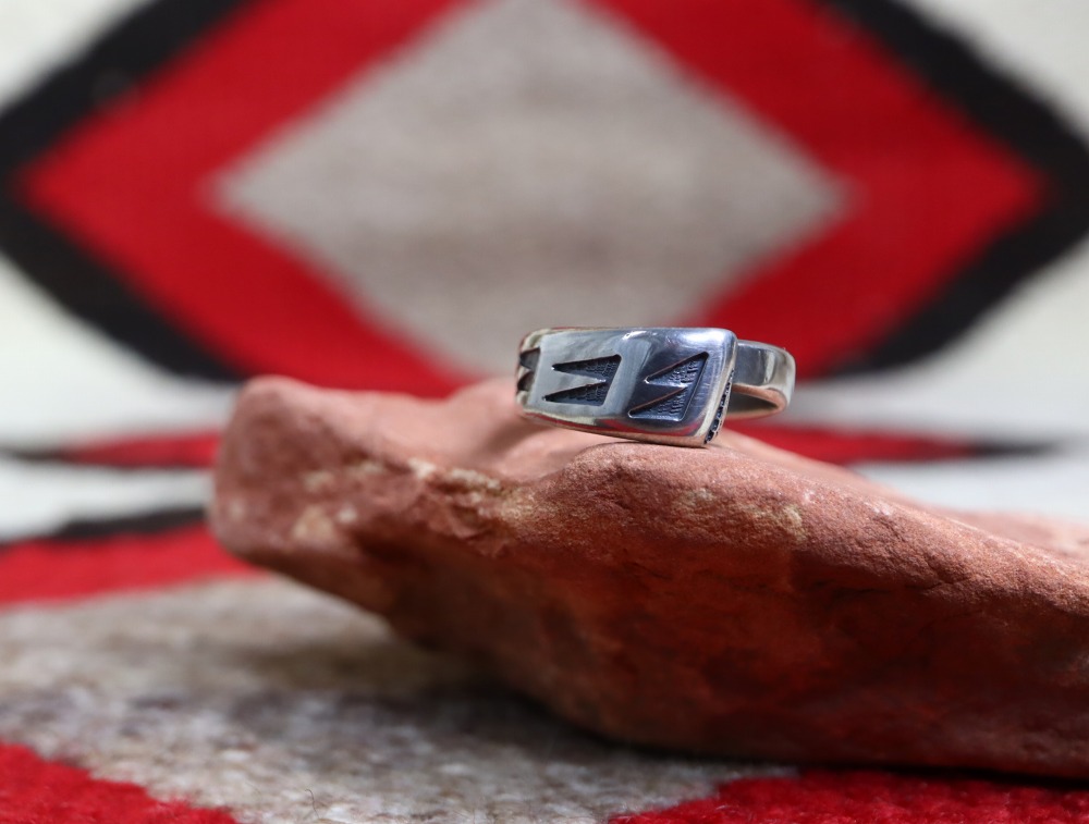 INDIAN JEWELRY LEATHER ARTS&CRAFTS Tah'bah TRADERS / 【Bernard