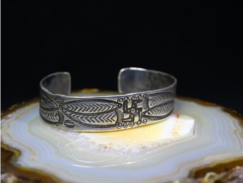 INDIAN JEWELRY LEATHER ARTS&CRAFTS Tah'bah TRADERS / Antique