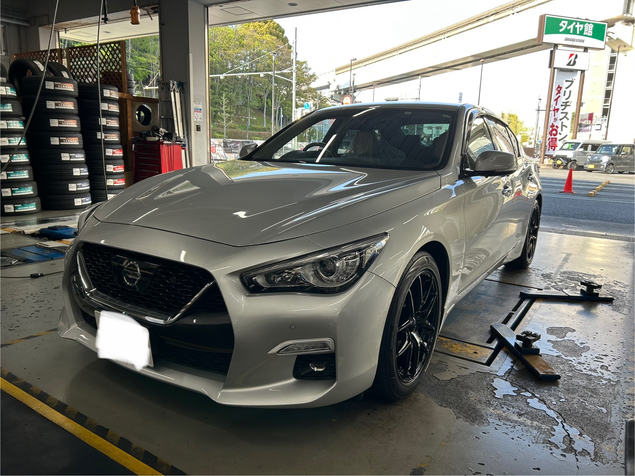 V37スカイライン ホイールセット取付！ | 店舗おススメ情報 | タイヤ館