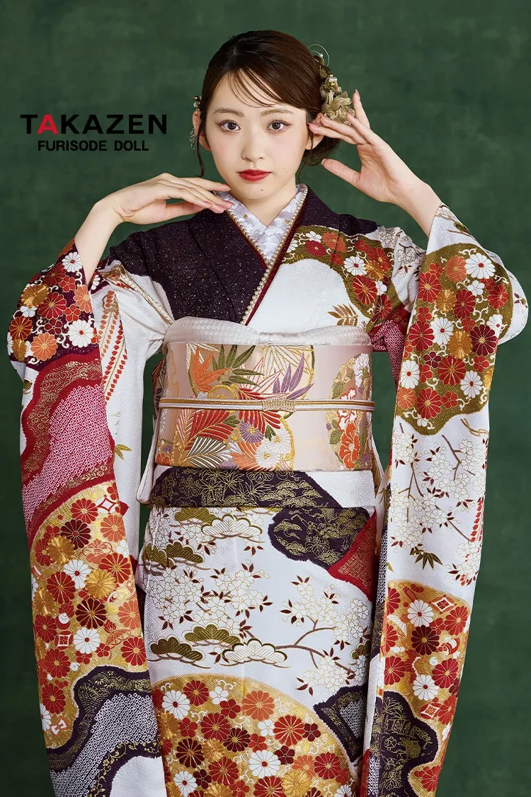 7ページ目｜今田美桜振袖｜成⼈式の振袖レンタルならTAKAZEN、世界