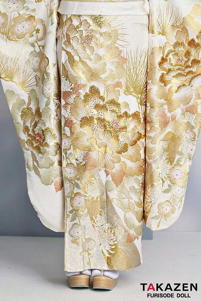 最高級古典柄振袖 関芳/最高級金駒金彩刺繍友禅 白/金/ゴールド 牡丹柄
