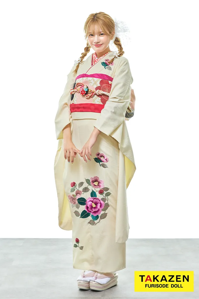 格安大正ロマン 白/ピンク 椿柄刺繍 シンプル すっきり 柄少なめ