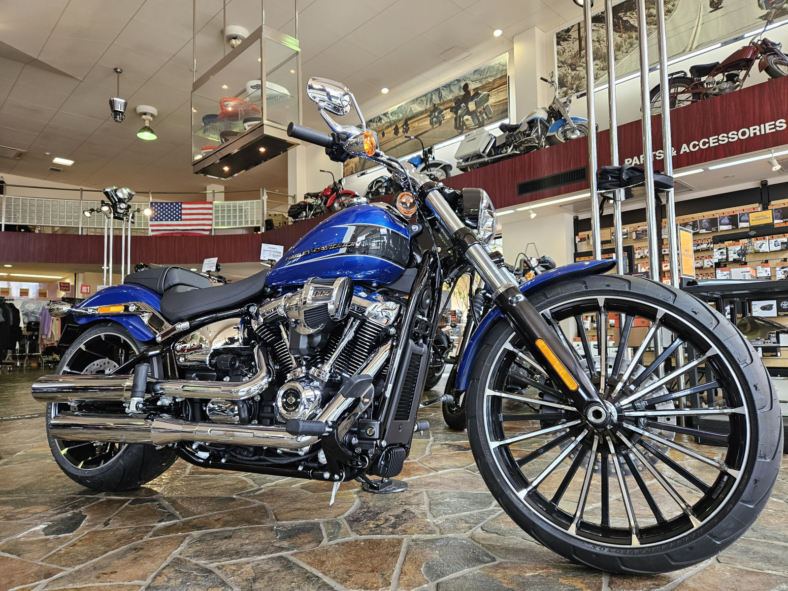 FXBR ブレイクアウト 新色です | 株式会社 テイク