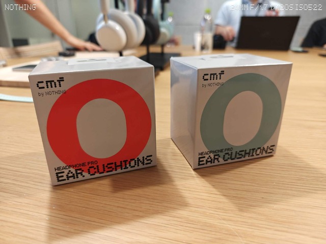 Nothingから交換可能なイヤークッションと100時間駆動のCMF Headphone