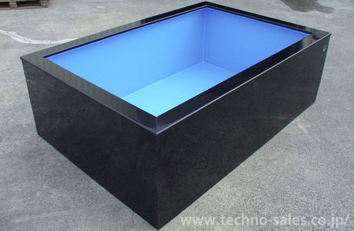 特注大型水槽の製作・設置事例｜テクノ販売株式会社