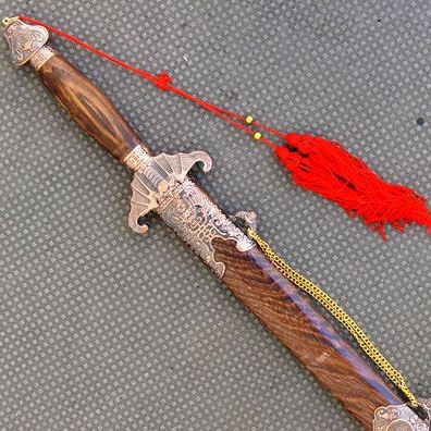 中国武術 ジュラルミン製蛇剣 剣身硬め カンフー 大会舞台用 鬼滅の刃