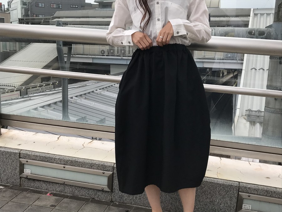 BLACK COMME des GARCONS/ブラックコムデギャルソン】よりポリ縮絨