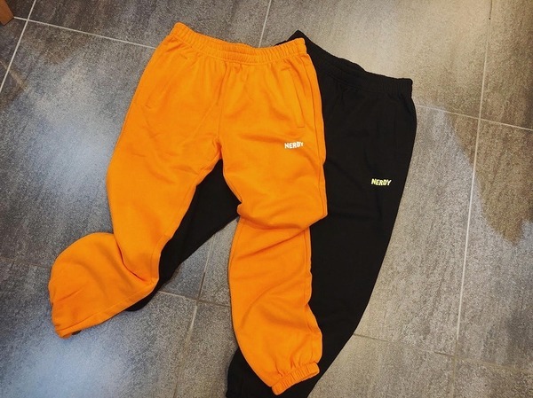 韓国発！】NERDY / ノルディ よりスウェットパンツのご紹介！[2020.06