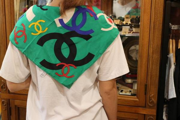 CHANEL/シャネル』ヴィンテージスカーフ入荷です！[2016.06.02発行