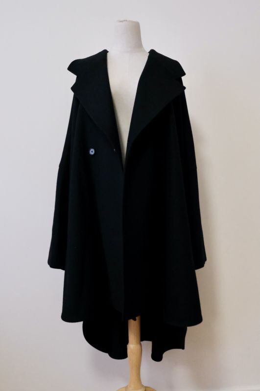 JUHA (ユハ）OVERSIZED PONCHO COAT black - The Galaxy Harmony!!!!
