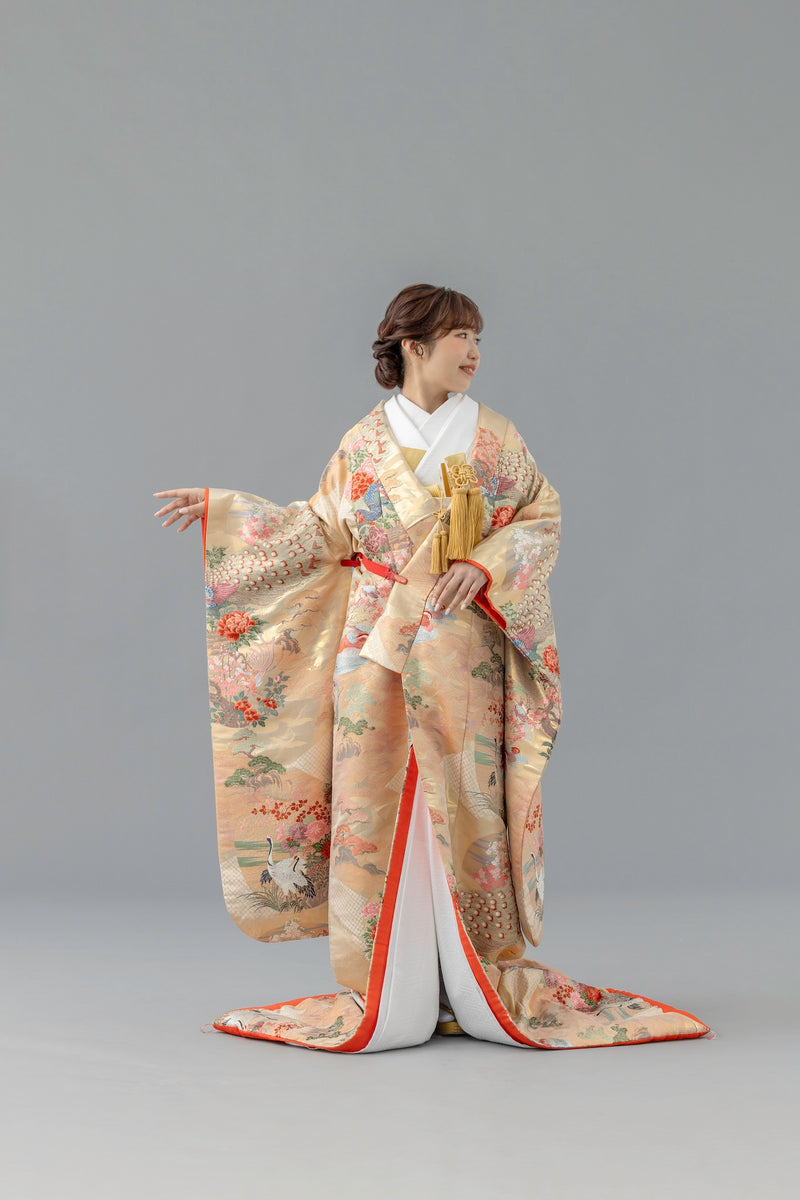 孔雀と鴛鴦｜白無垢・色打掛レンタルなら結婚式着物専門の【THE SHOP