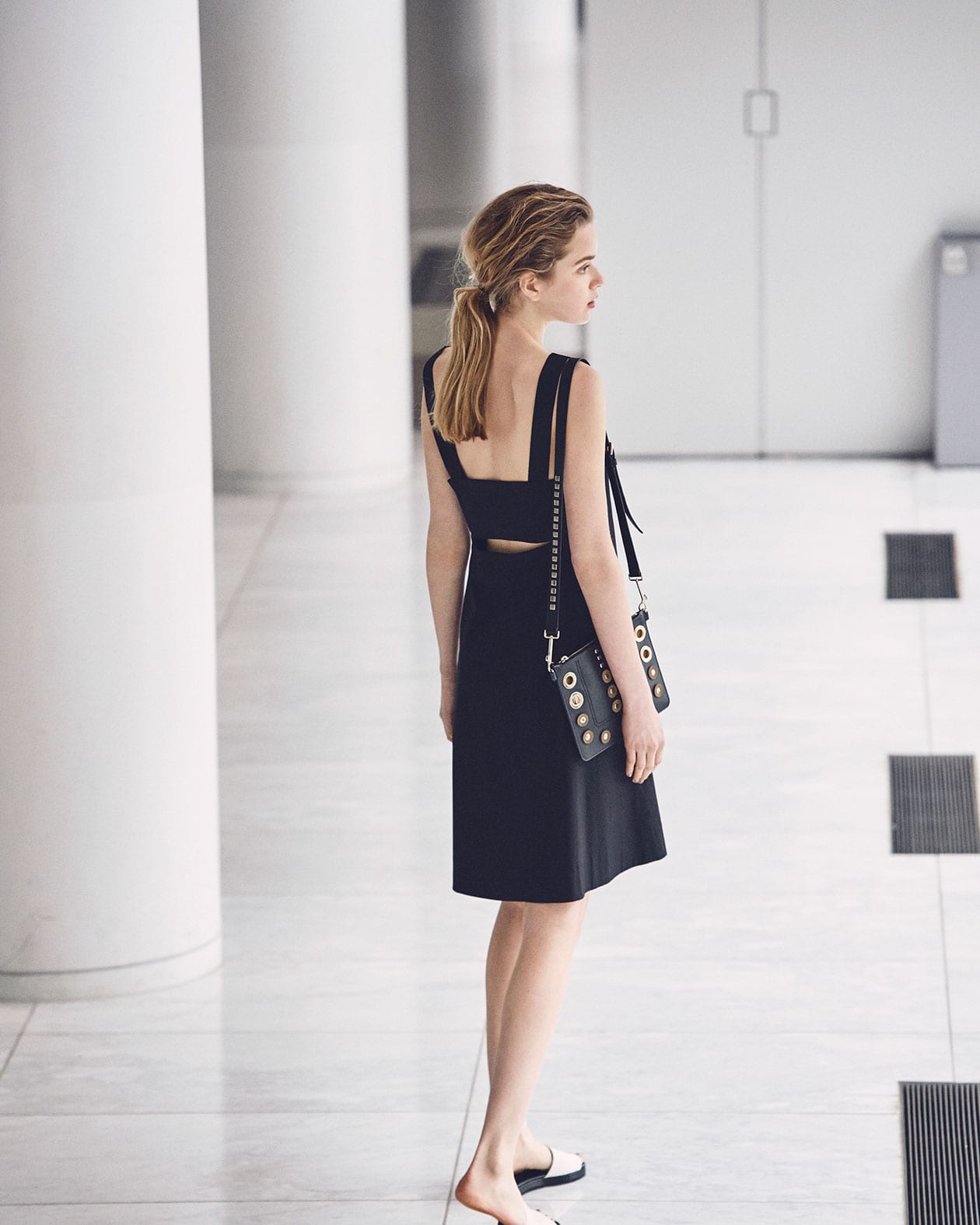 theory 21AW リアルレザー 羊革カジュアルスカート 黒 P Theory