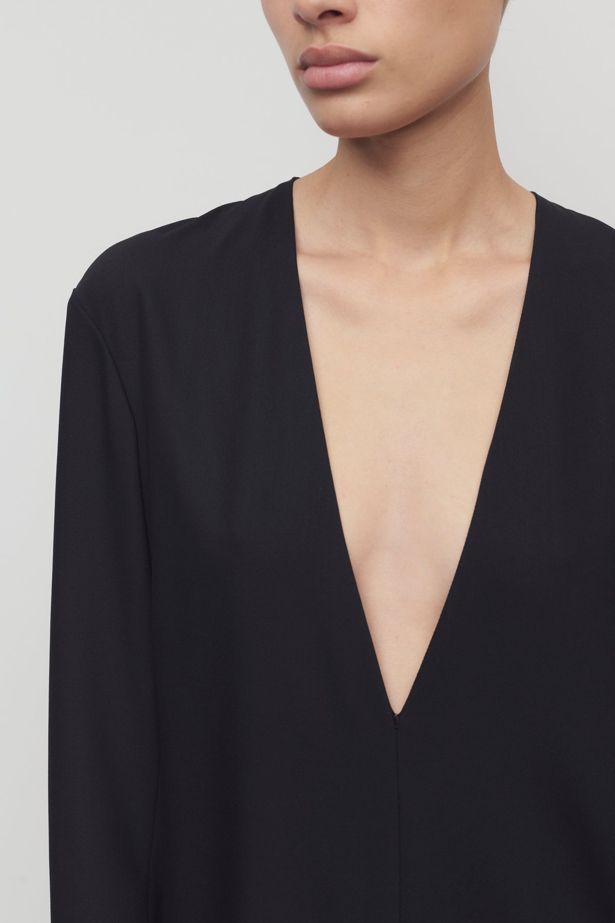 Sylvanaヴァージンウールのジャンプスーツ Black – The Row