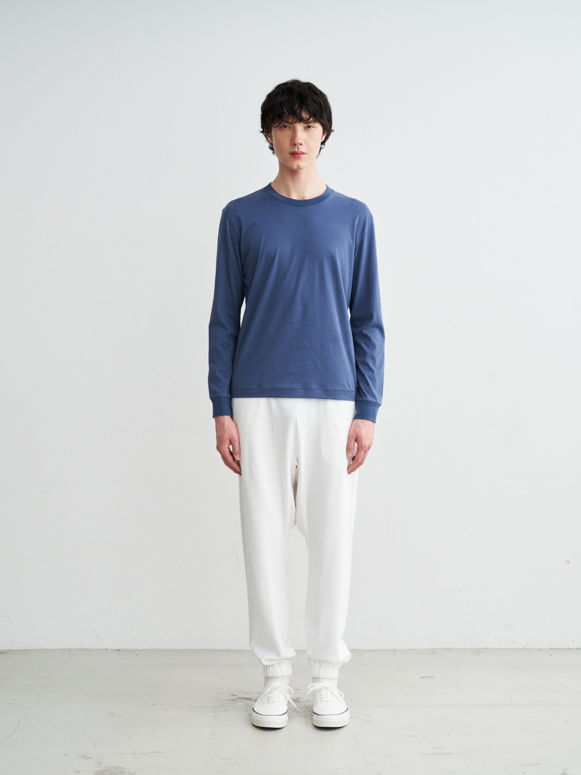 Men's Sanded jersey crew neck｜スリードッツ オフィシャルオンライン