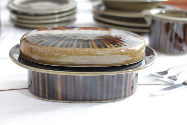 ARABIA コスモス バターケース