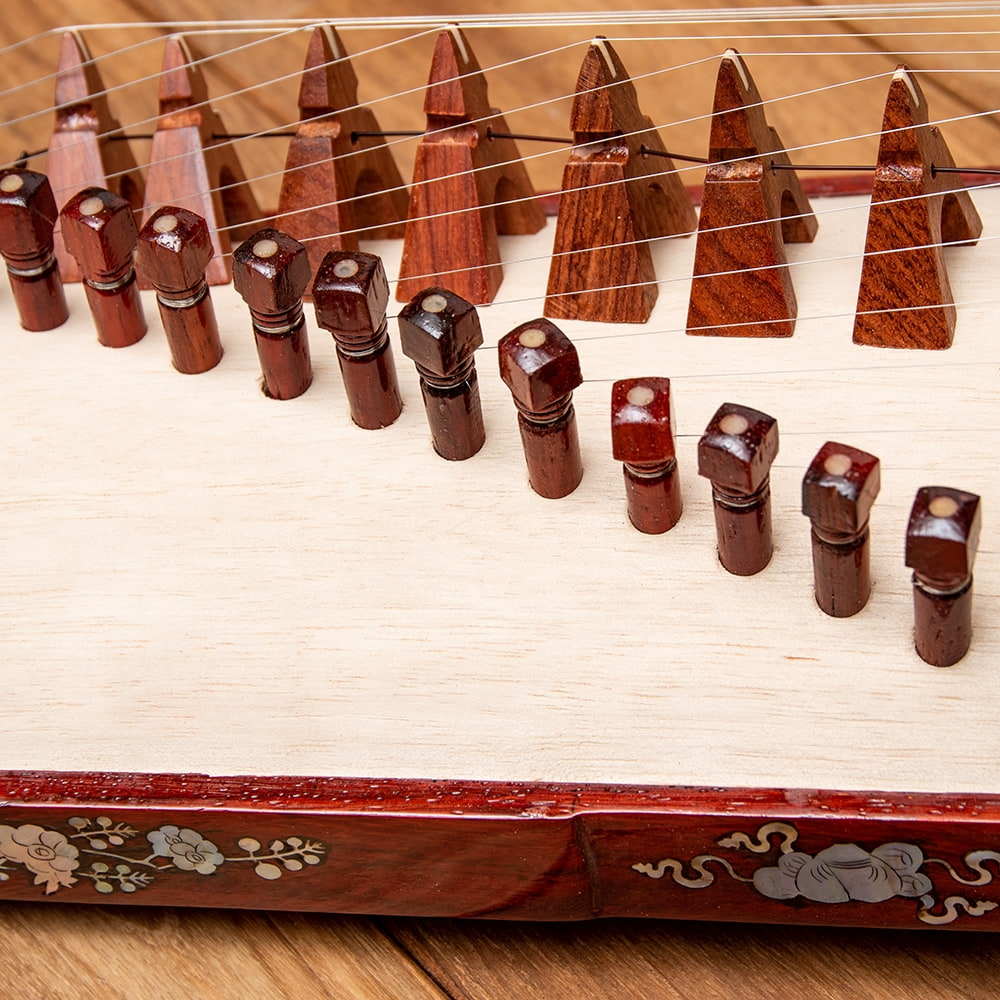 ベトナムの琴（ダン・トラン） - 螺鈿装飾付き の通販[送料無料